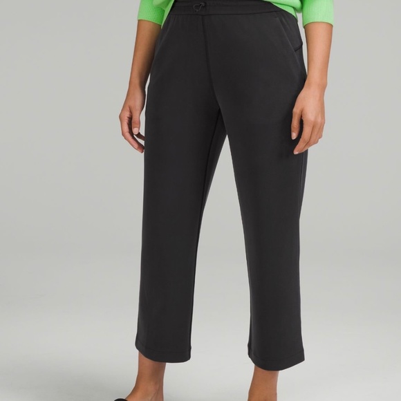 Lululemon Softstreme high rise crop pants - Picture 1 of 3